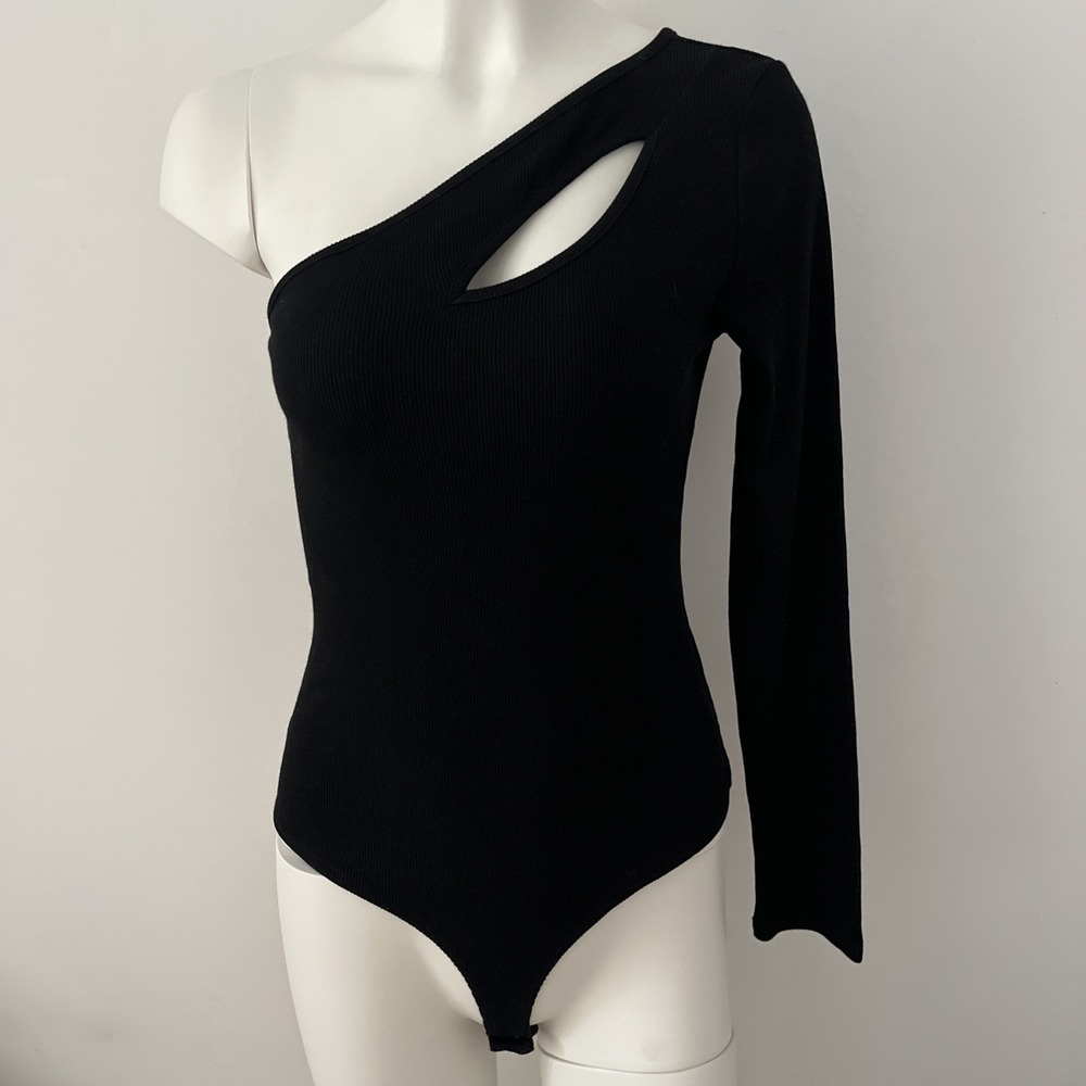 NWT Women's One Shoulder Cutout Bodysuit Black 2XL Edgy Clubwear Minimalism Chic